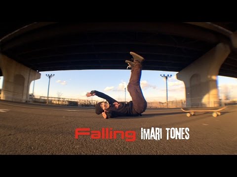 “Falling” music video